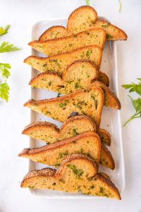 how to make garlic bread with regular bread