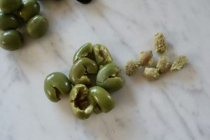 how do i use olive with pits in cooking