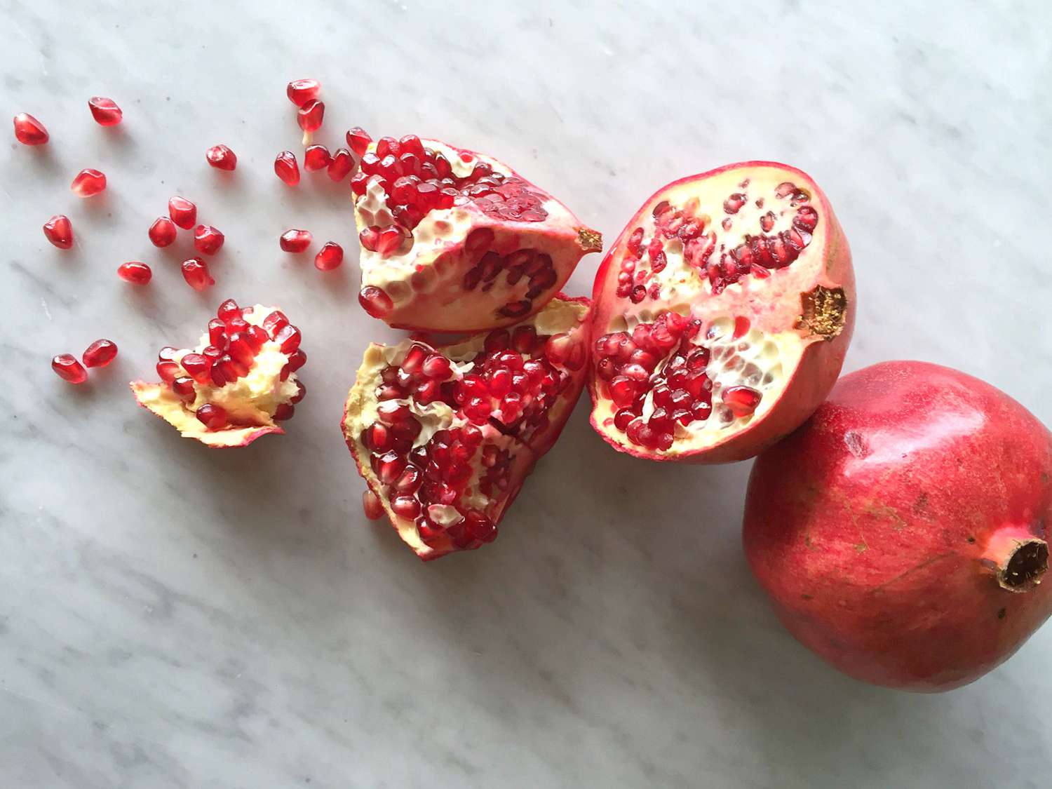 how to tell if a pomegranate is ripe