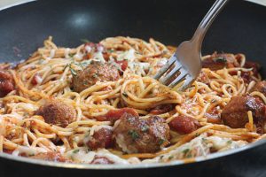 how to cook spaghetti and meatballs with frozen meatballs