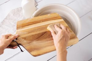 how to sanitize wood cutting board