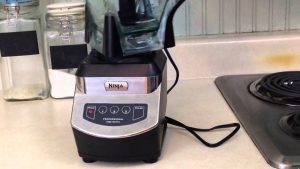 why is my ninja blender blinking