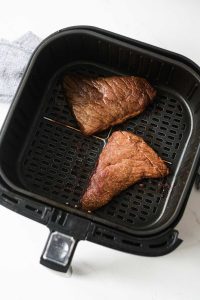 how to reheat steak in air fryer