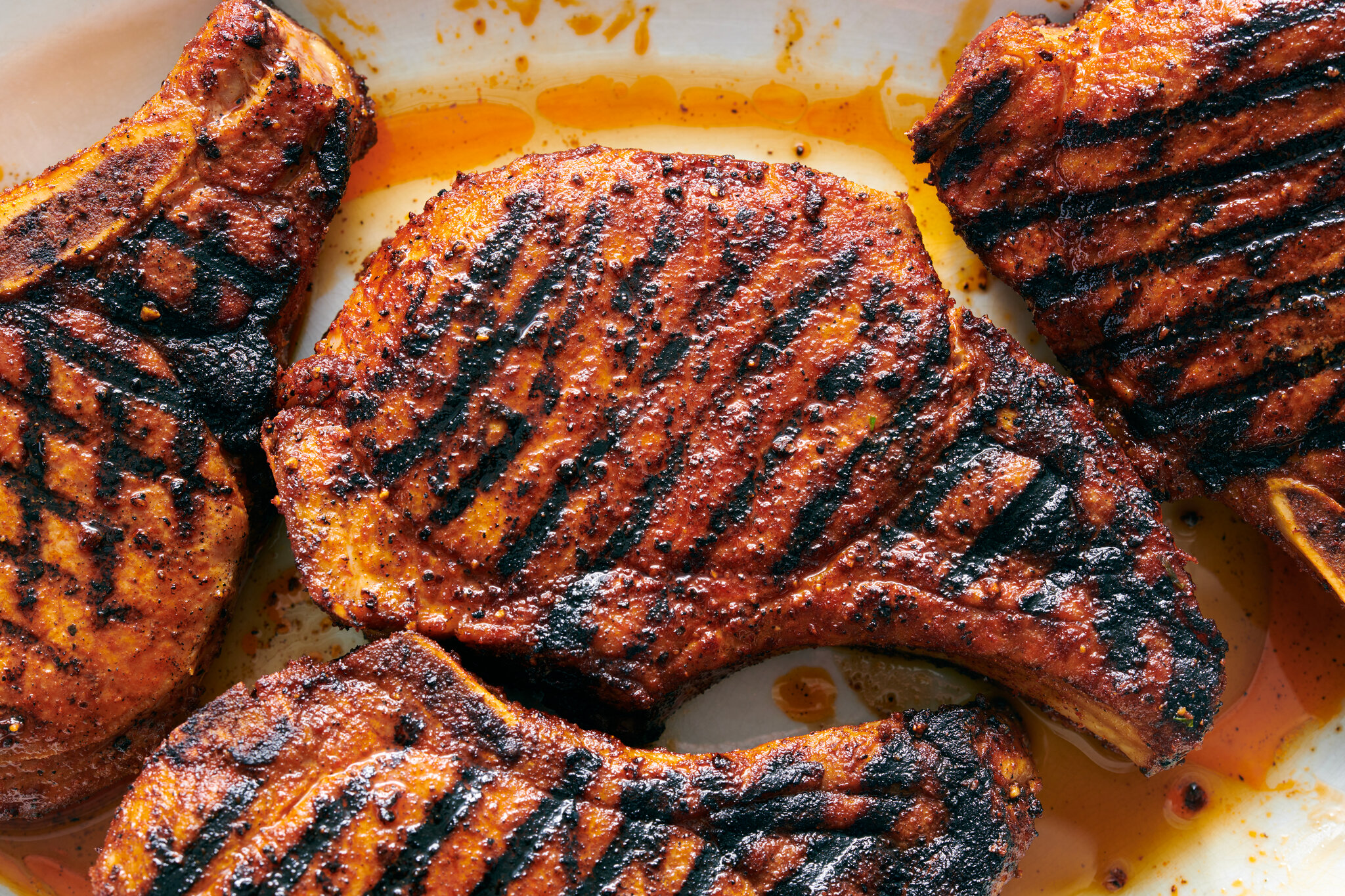 how log to cook pork chops on a grill