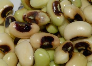 is black eyed peas like beans