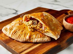 what is a calzone