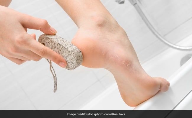 how to use a pumice stone