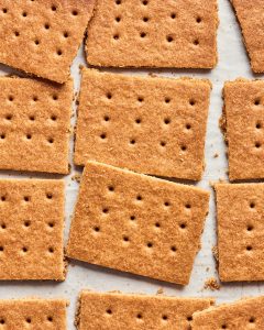 what are graham crackers made of