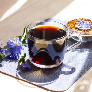 how to make chicory coffee at home caffeine content