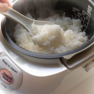 how to cook rice in a rice cooker