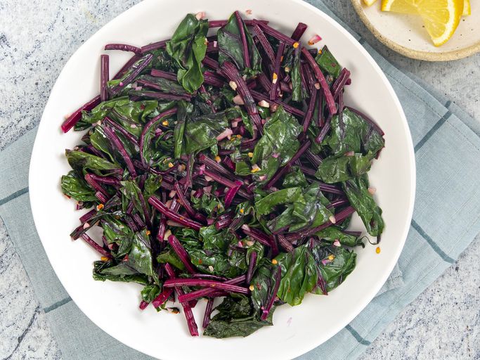 how do you cook beets and beet greens