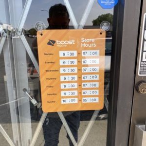 what time does boost mobile close