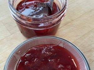 how to make strawberry preserves