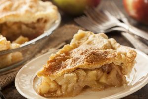 what is the average weight of an apple pie