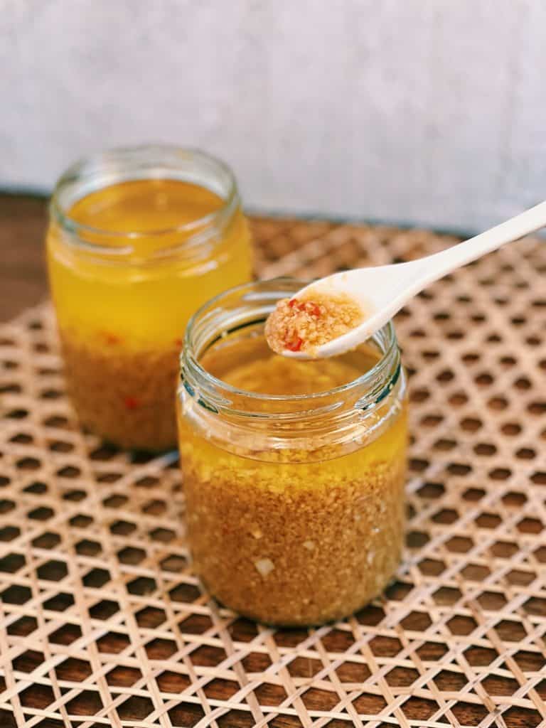 how to make garlic oil