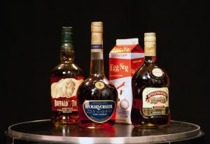 what booze goes in eggnog