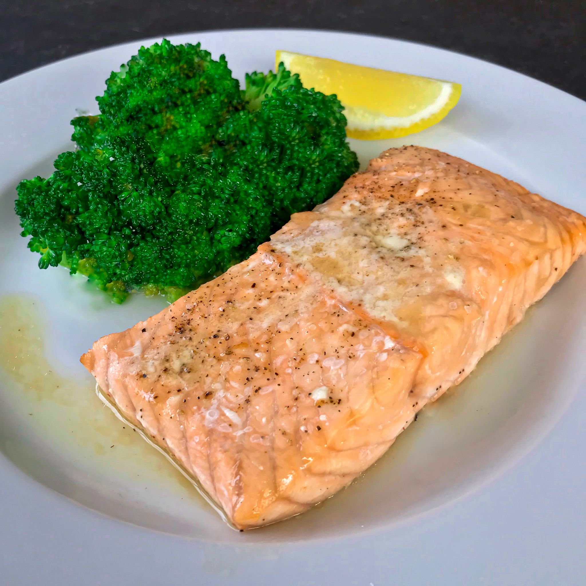 what does cooked salmon look like