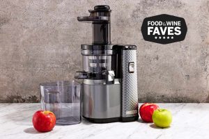 what is a cold press juicer