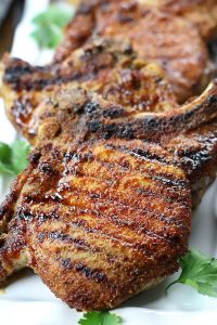 how long to broil pork chops