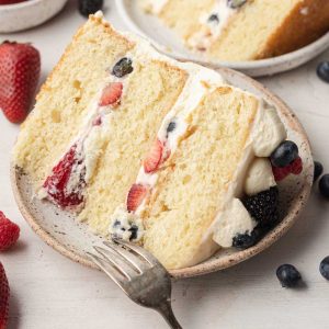 what is chantilly cake