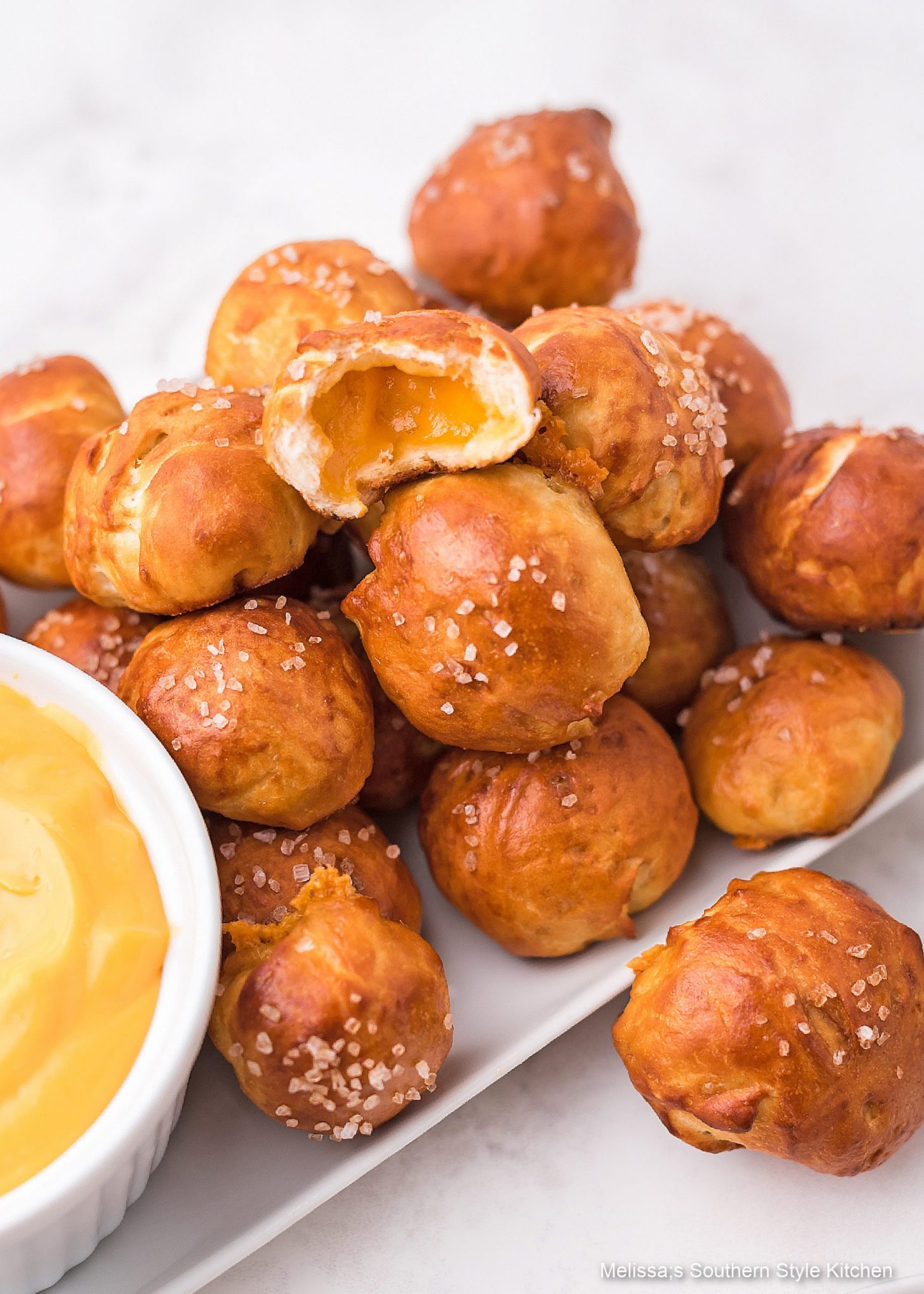 how large is one serving of cheese stuffed pretzel bites