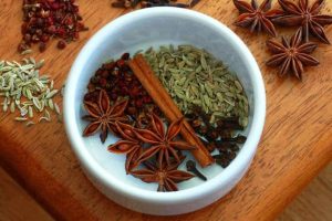 what is in chinese five spice