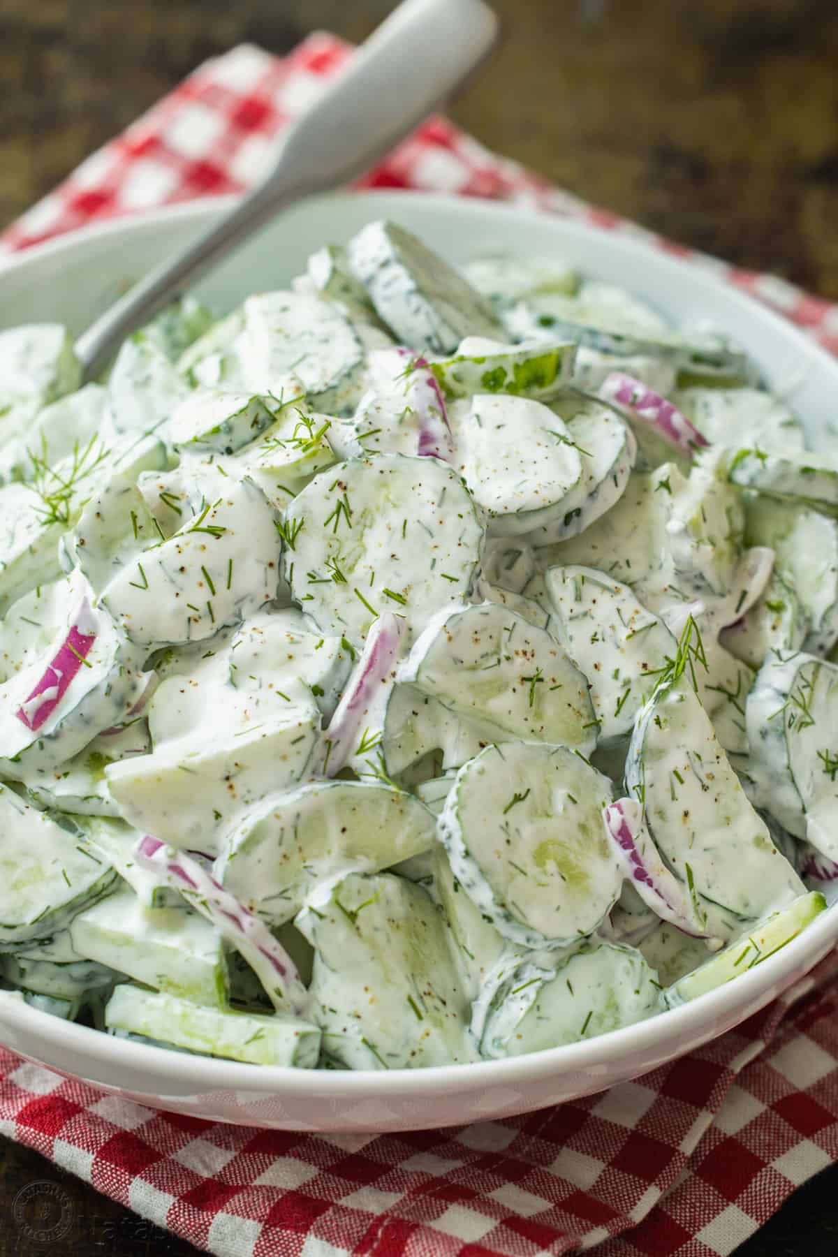 what to serve with creamy cucumber salad