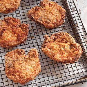 how long to deep fry pork chops