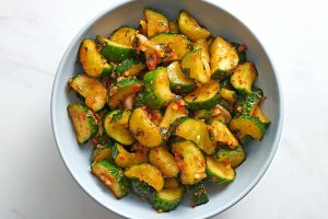 how to make cucumber kimchi