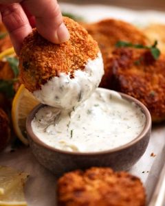 what is fish cake made of