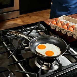 does hexclad make and egg poacher