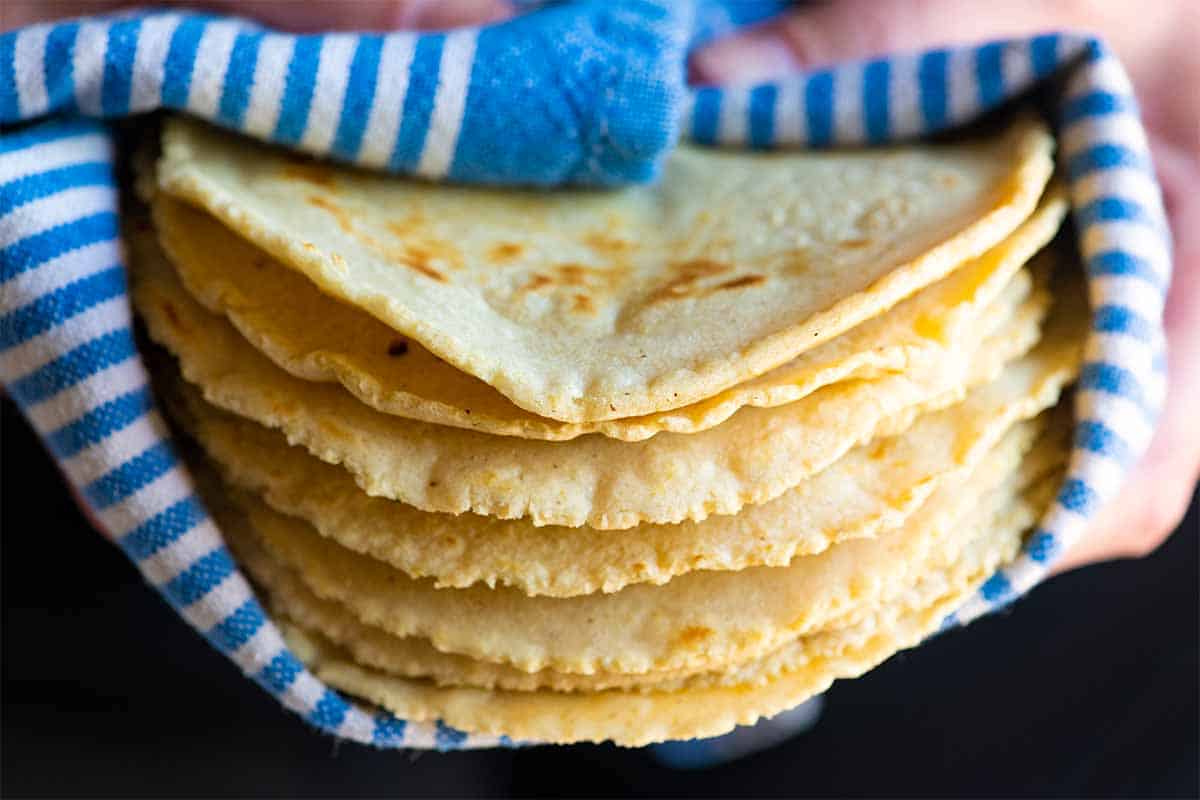 how to cook corn tortillas