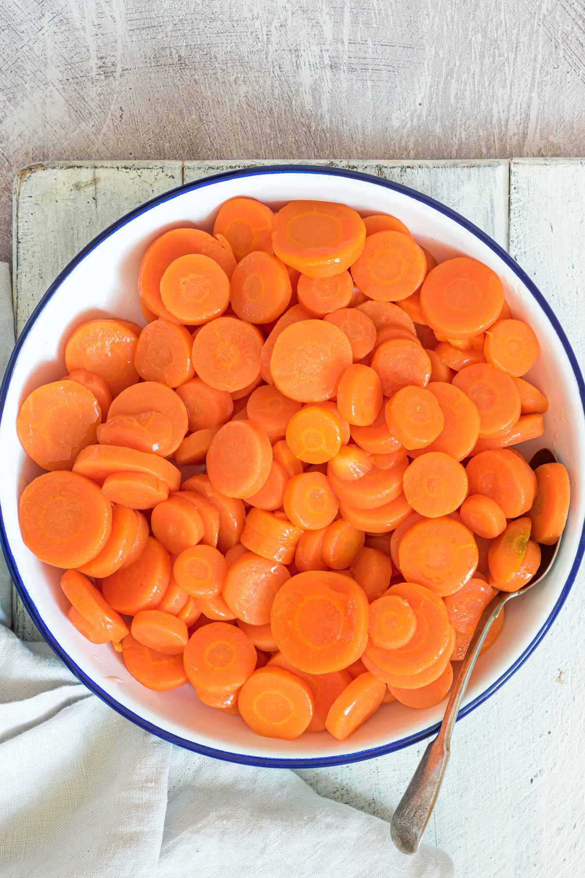how long to steam carrots