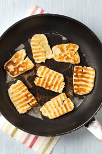 how do you fry halloumi