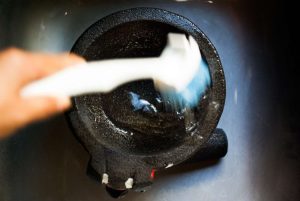 how to clean a molcajete