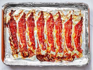 how to cook bacon in the oven with aluminum foil
