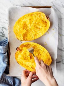how to make spaghetti with spaghetti squash