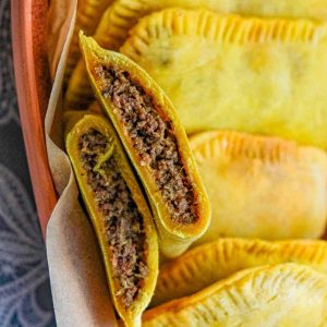 how to make jamaican beef patties
