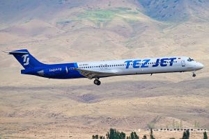 what aircraft replaced the md-80