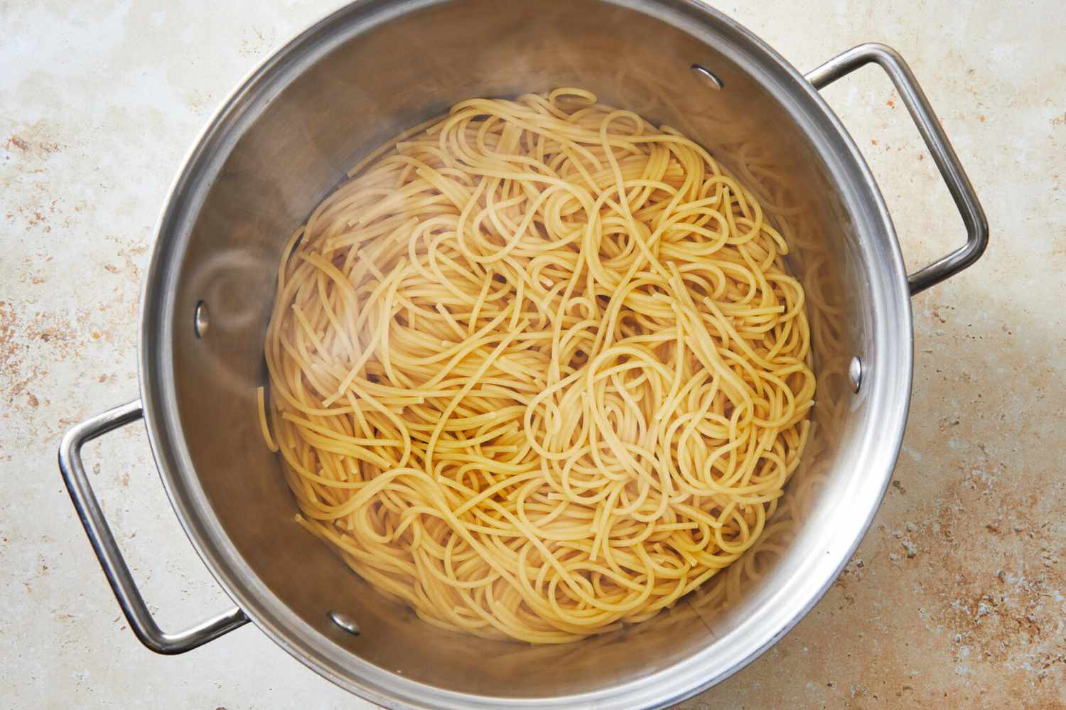 do you reheat pasta