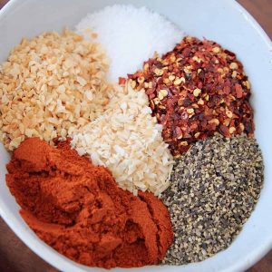 what is in steak seasoning