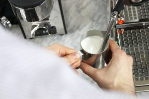 how do you steam milk