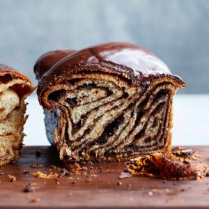 what is a babka cake
