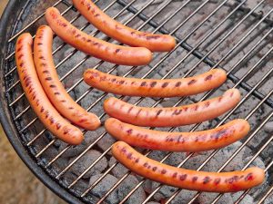 how to grill hot dogs