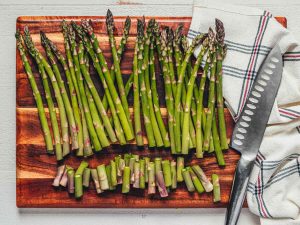how to trim asparagus