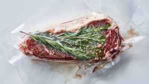 how to cook a steak in a plastic bag