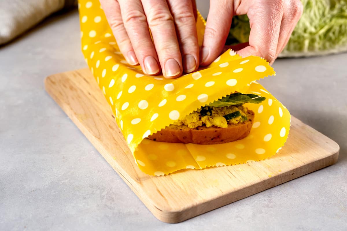 how to make beeswax wraps