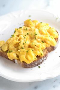 how to make the best scrambled eggs