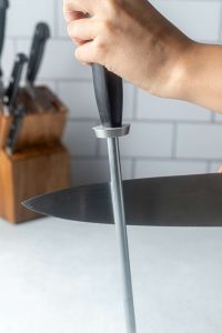 how to use a butcher’s steel