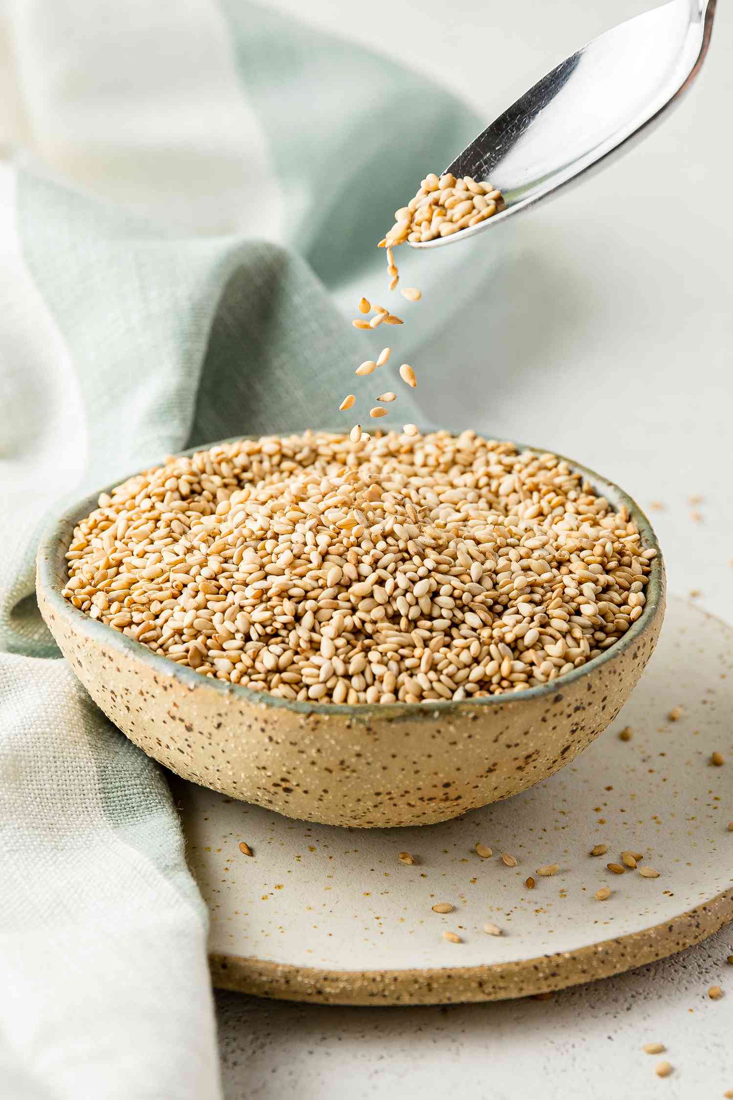 how to toast sesame seeds